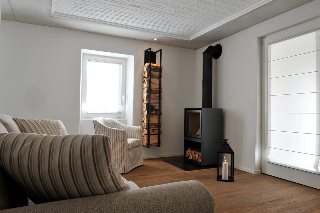 Apartamento Casa Rossa Brione  Habitación foto