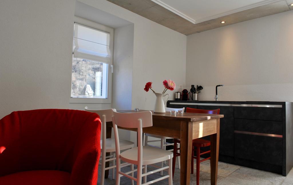 Apartamento Casa Rossa Brione  Habitación foto